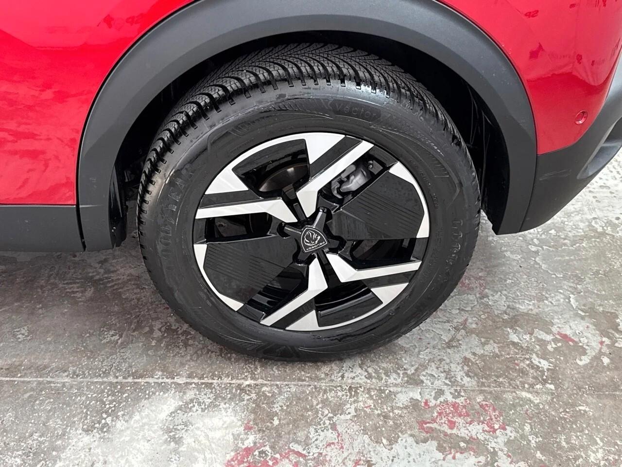 Peugeot 2008 PureTech 130 S&S GT