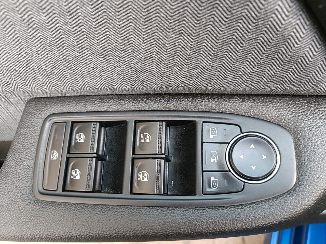 Renault Clio TCe 90 CV 5 porte Techno