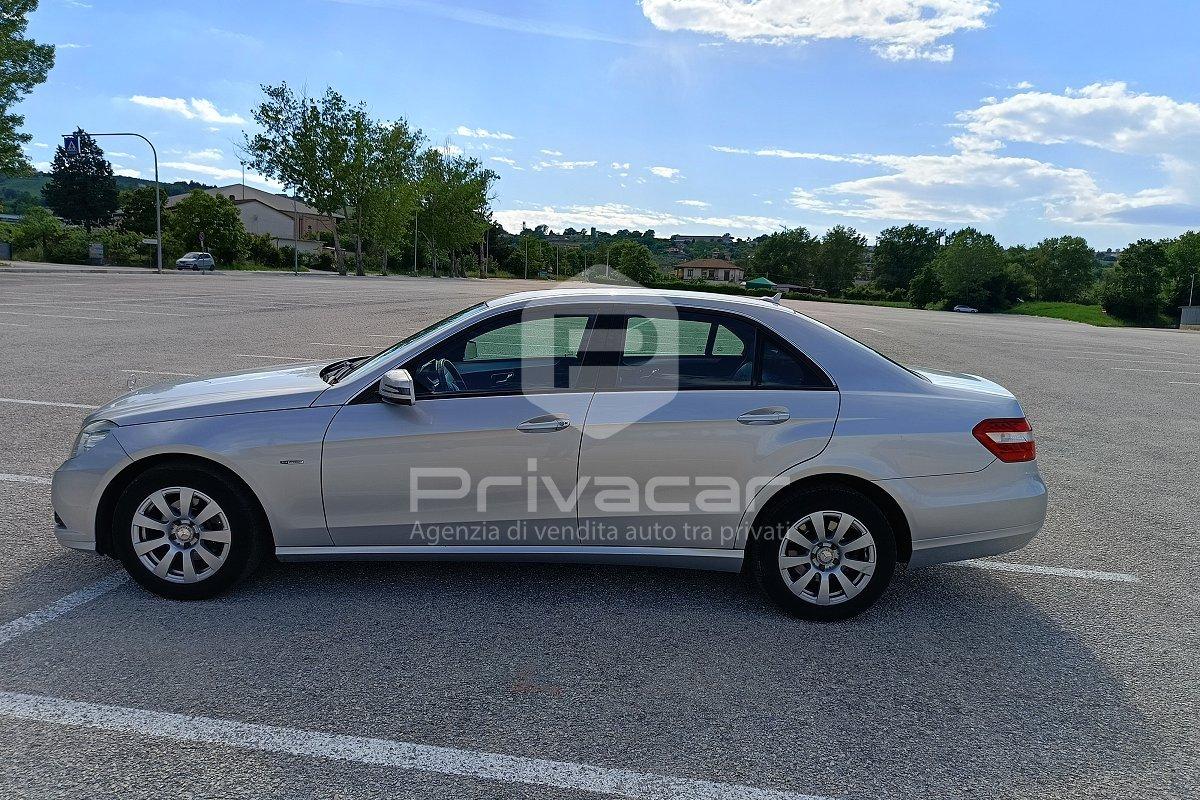 MERCEDES E 220 CDI BlueEFFICIENCY Avantgarde AMG