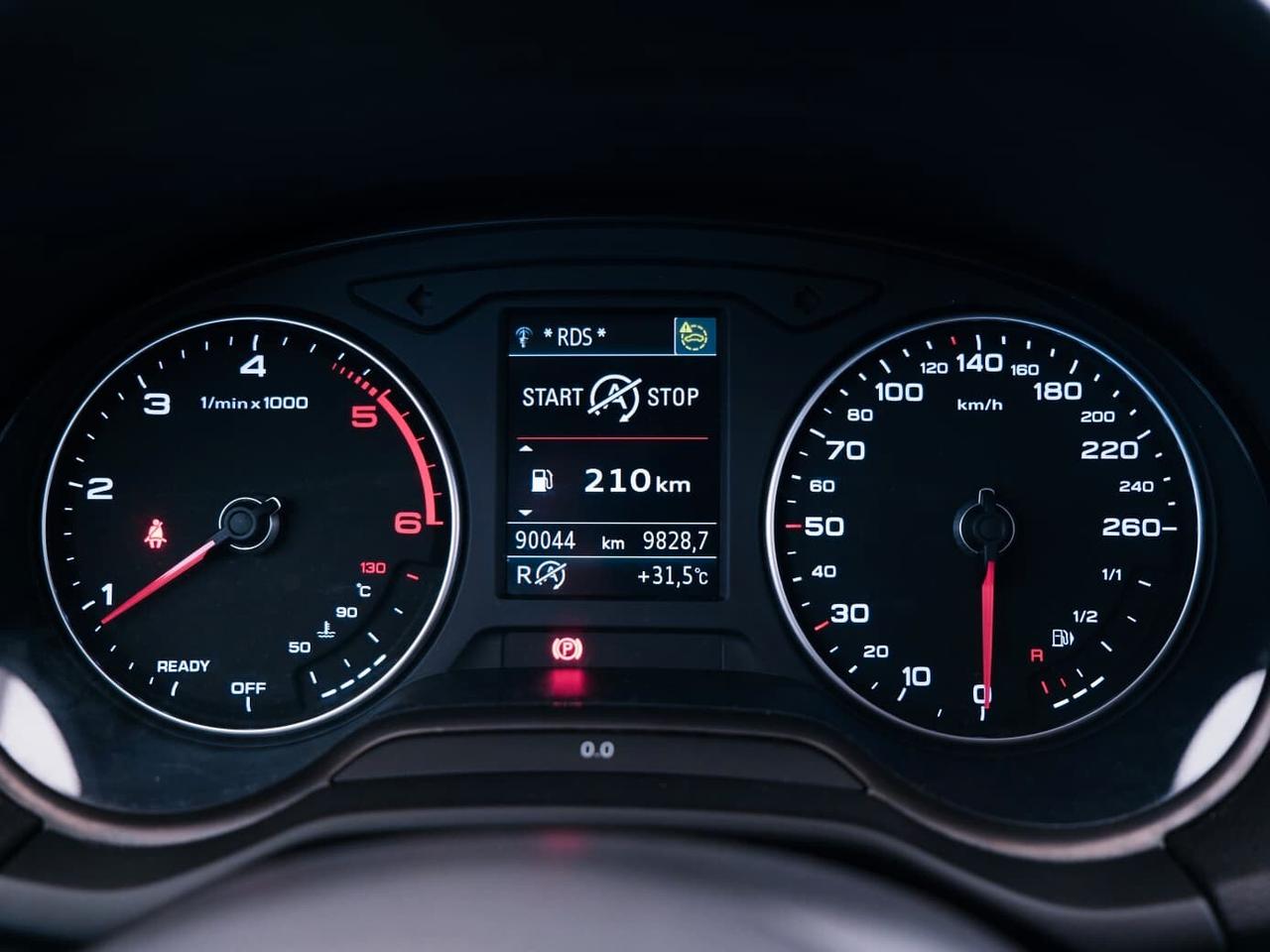 Audi Q2 35 TDI quattro S tronic Business