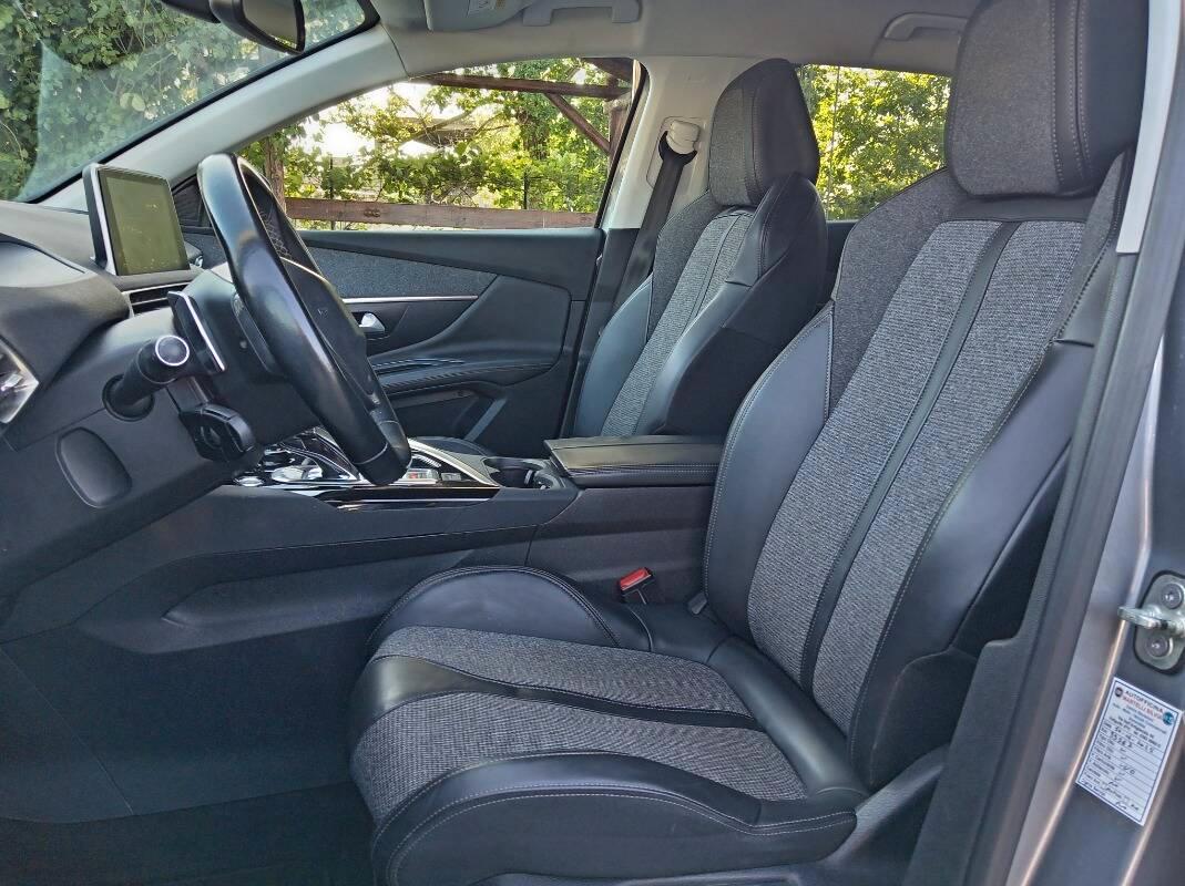Peugeot 3008 1.5 bluehdi Allure s&s 130cv eat8