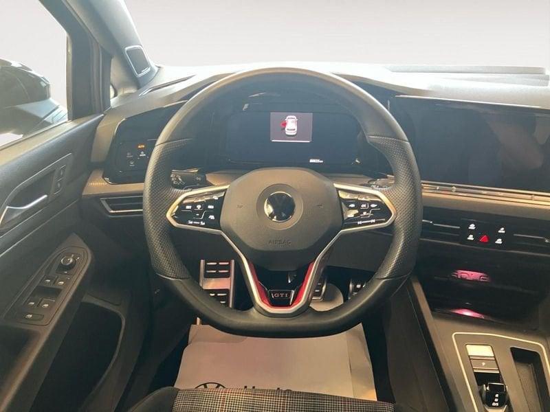 Volkswagen Golf GTI 2.0 TSI GTI DSG