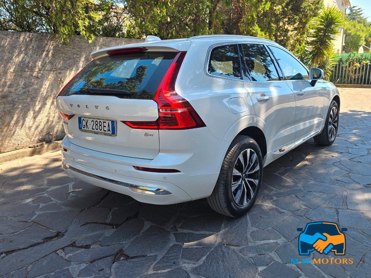 VOLVO XC60 N1 2.0 B4 d Plus Bright awd auto