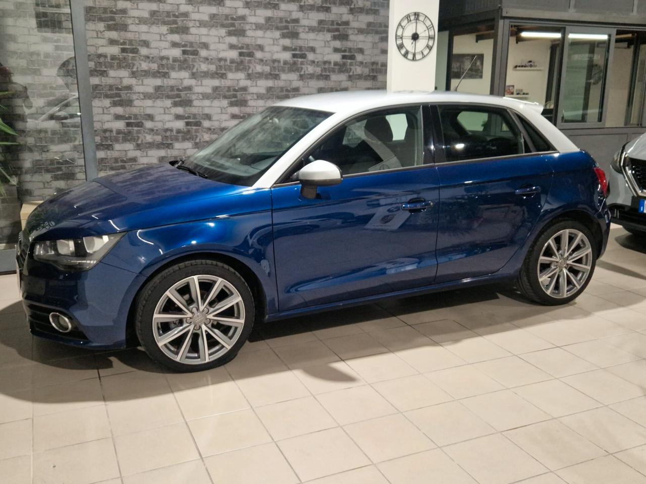 Audi A1 SPB 1.6 TDI Attraction