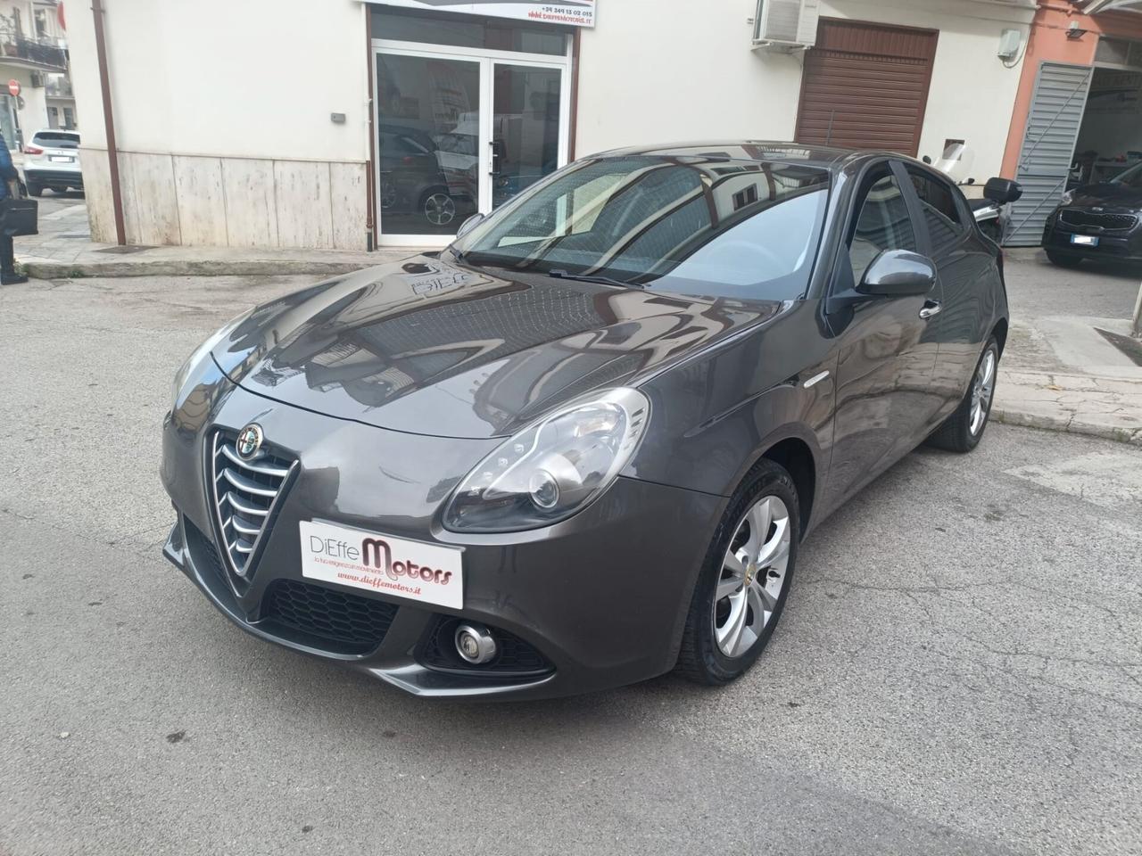 Alfa Romeo Giulietta 1.6 JTDm-2 105 CV Distinctive