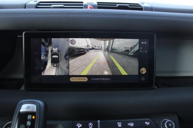 Land Rover Defender 3.0d mhev X-Dynamic HSE awd 250cv AUTO con CarPlay