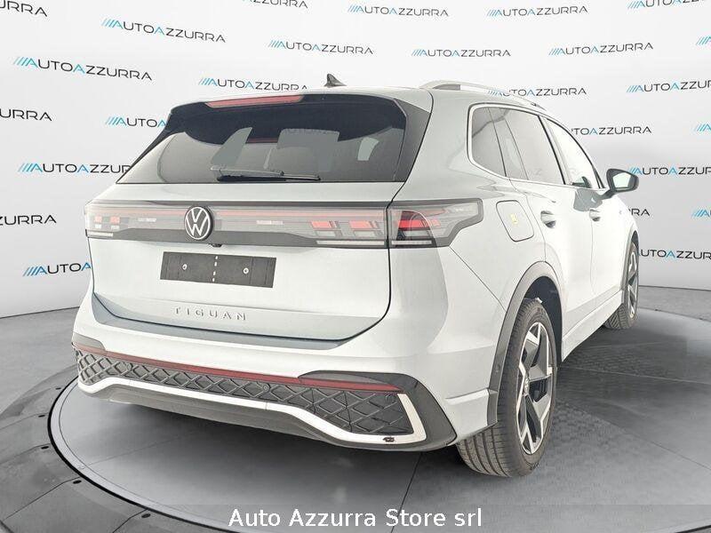 Volkswagen Tiguan Tiguan 2.0 tdi R-Line 150cv dsg *PROMO AZZURRA*
