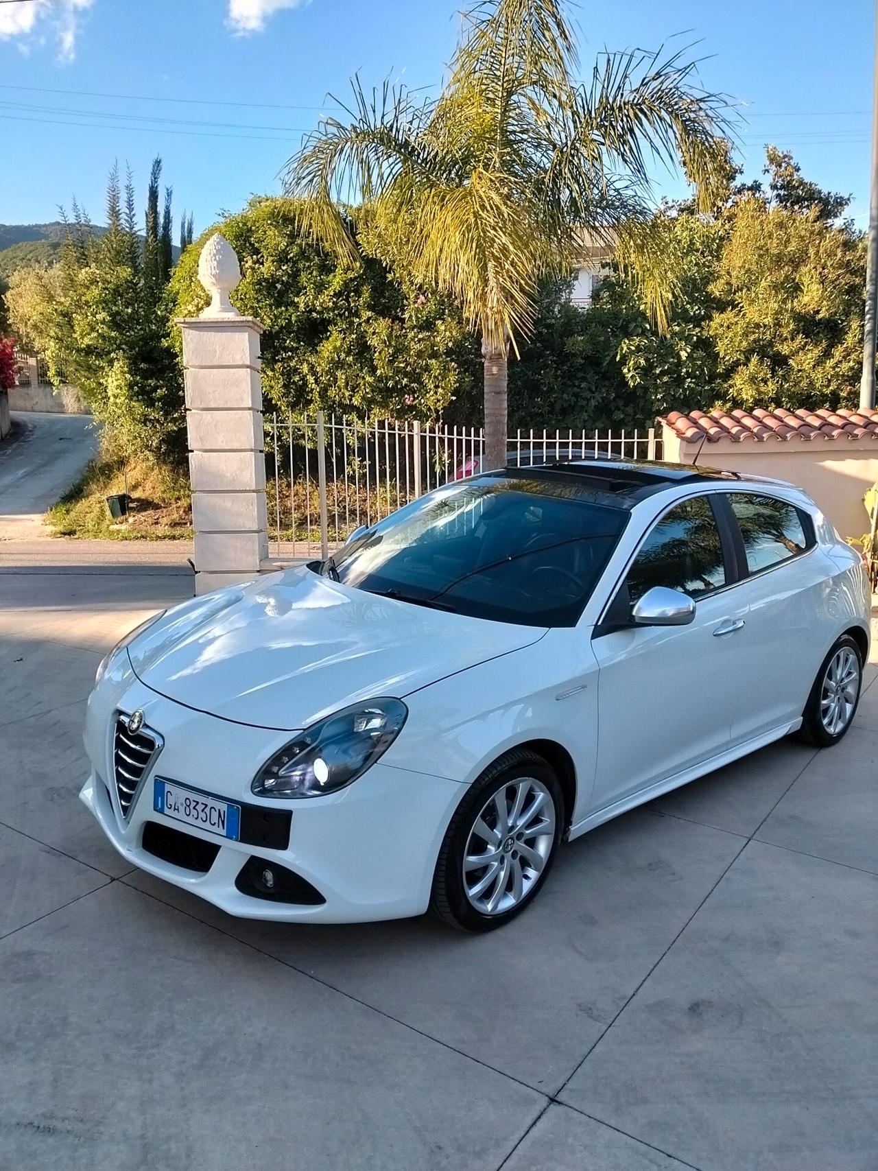 Alfa Romeo Giulietta 1.6 JTDm-2 105 CV Distinctive