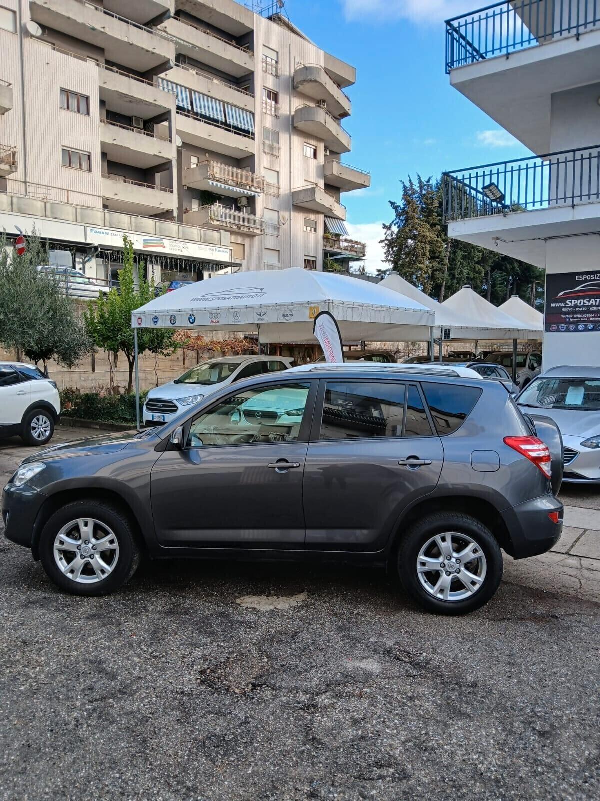 Toyota RAV 4 RAV4 Crossover 2.2 D-4D 150 CV DPF Sol