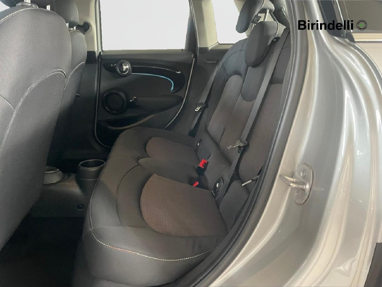 MINI Mini 5 porte (F55) - Mini 1.5 Cooper Classic 5 porte