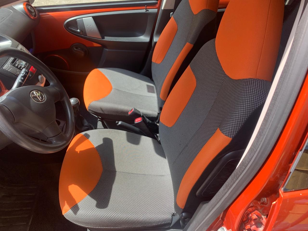 Toyota Aygo 1.0 12V VVT-i 5 porte Tobasco MMT