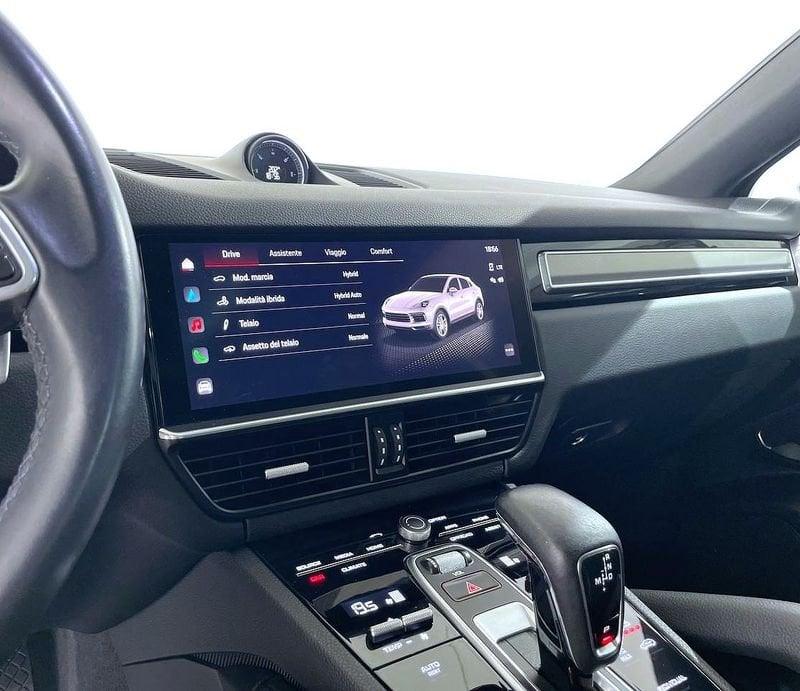 Porsche Cayenne Coupè 3.0 V6 E-Hybrid Platinum Edition