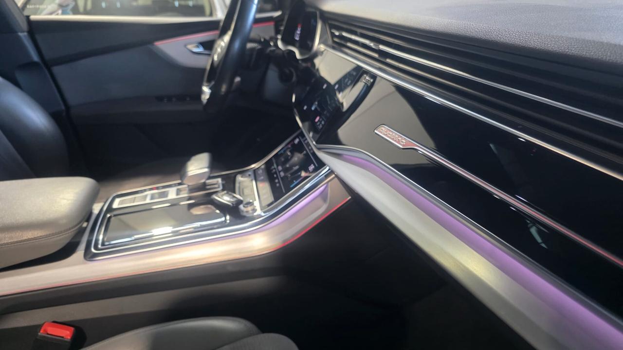 Audi Q8 50 TDI 286 CV quattro tiptronic S-LINE