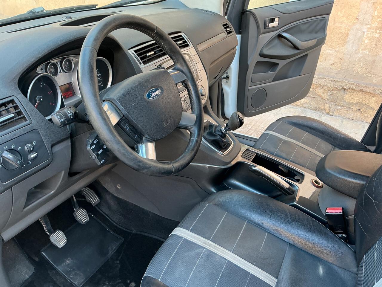 Ford Kuga 2.0 TDCi 136 CV 4WD Titanium DPF