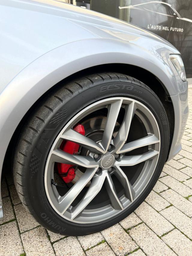 AUDI A6 allroad 3.0TDI 218 S tronic Matrix 20" Scarichi Sport
