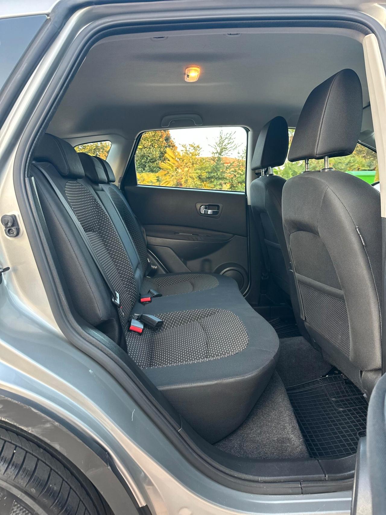 Nissan Qashqai 2.0 dCi DPF Tekna