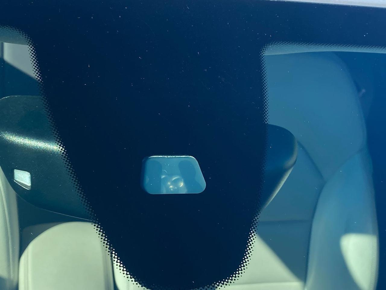 Mercedes-Benz CLA 200 D Premium #7586