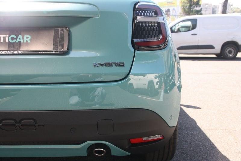 FIAT 600 Hybrid MHEV La Prima