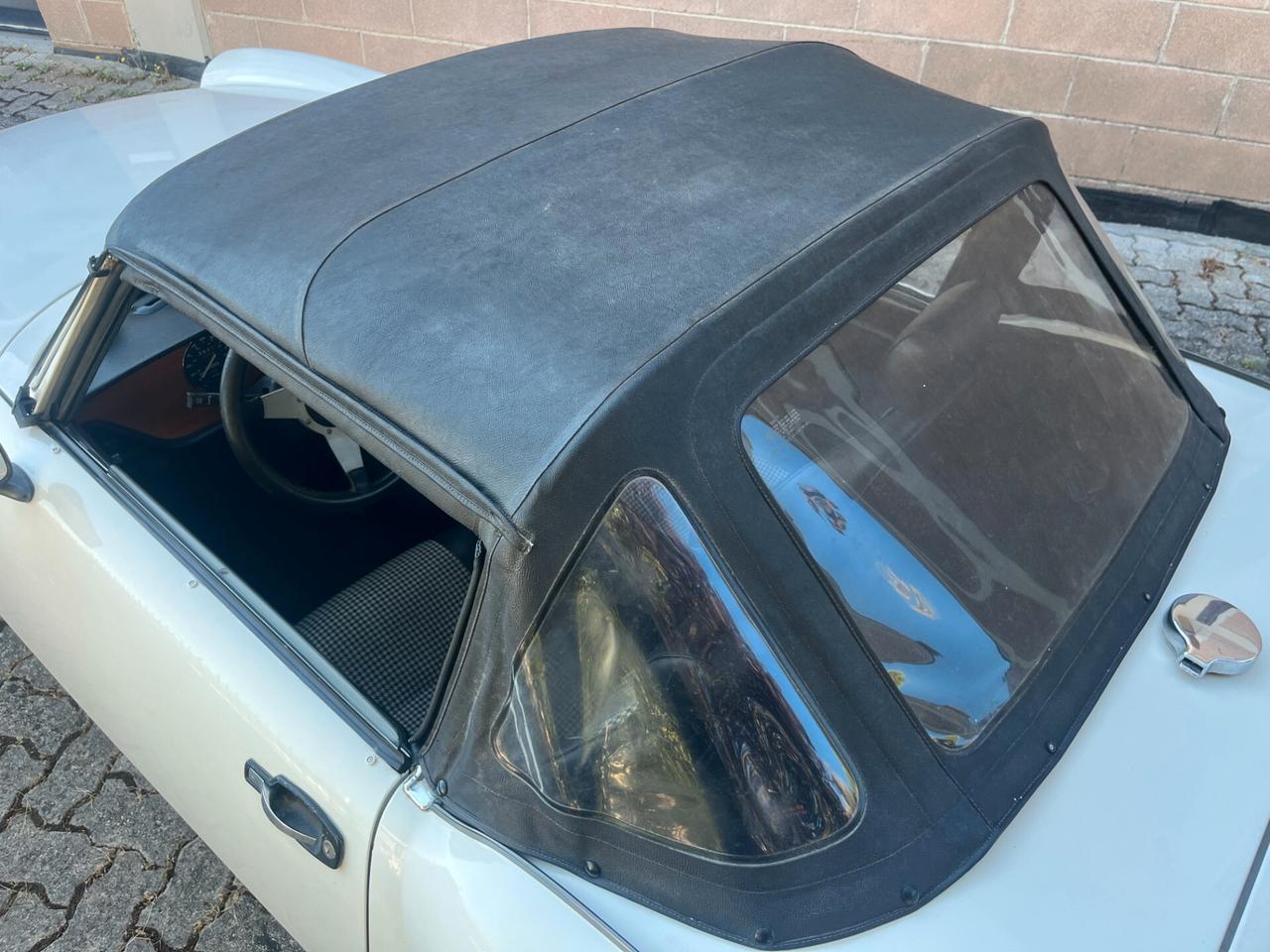 Triumph Spitfire 1500 hardtop
