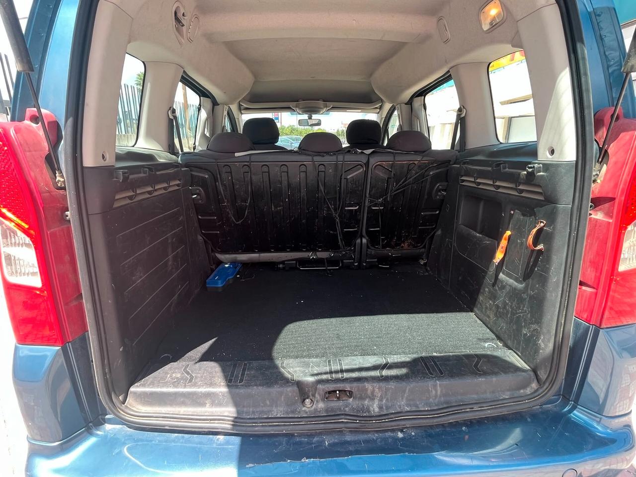 Peugeot Partner Tepee Autocarro 1.6 HDi