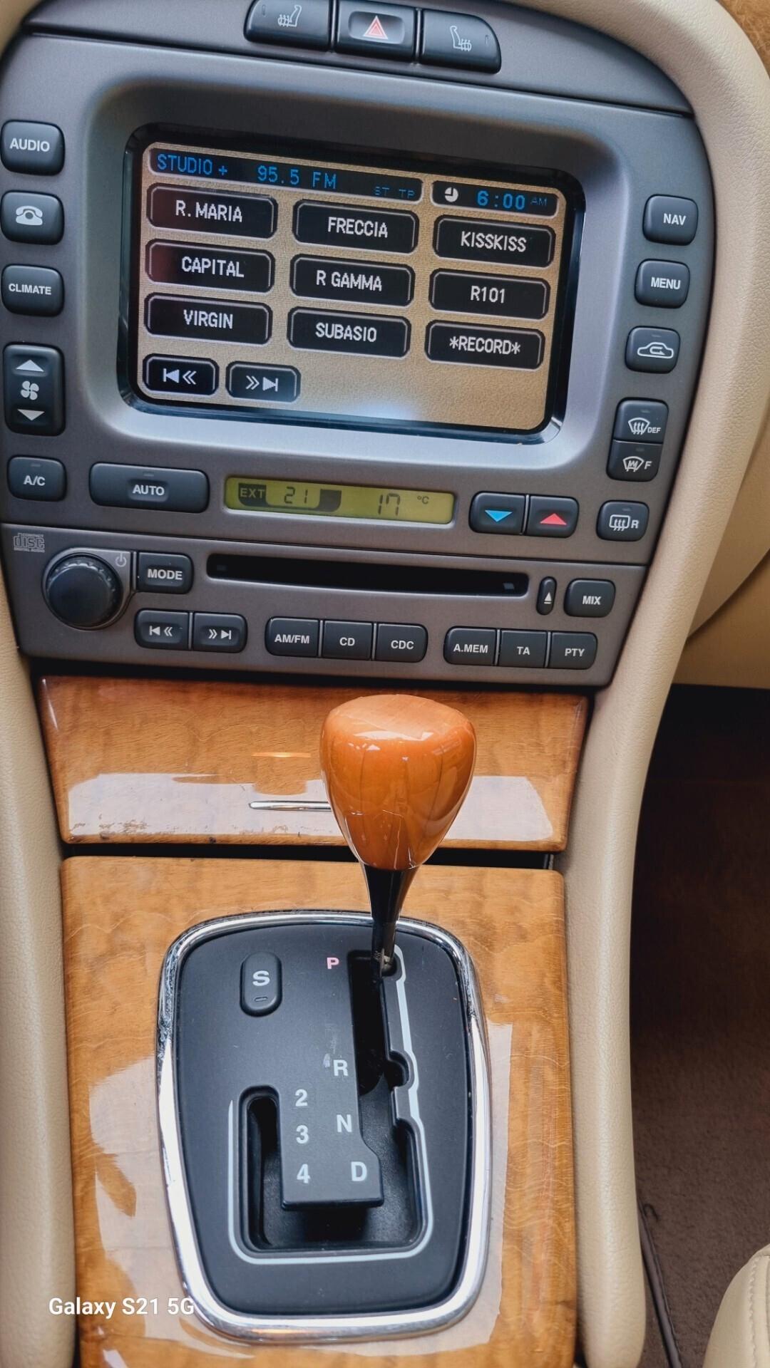 Jaguar X-Type 2.5 V6 24V cat Executive
