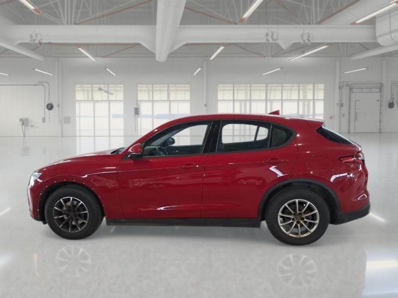 ALFA ROMEO STELVIO 2.2 TURBO DIESEL 160 CV STELVIO AT8 RWD SUV