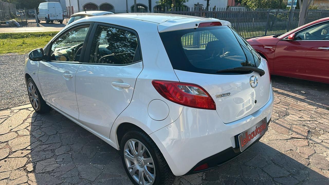Mazda 2 Mazda2 1.3 16V 75CV 5p. Trendy