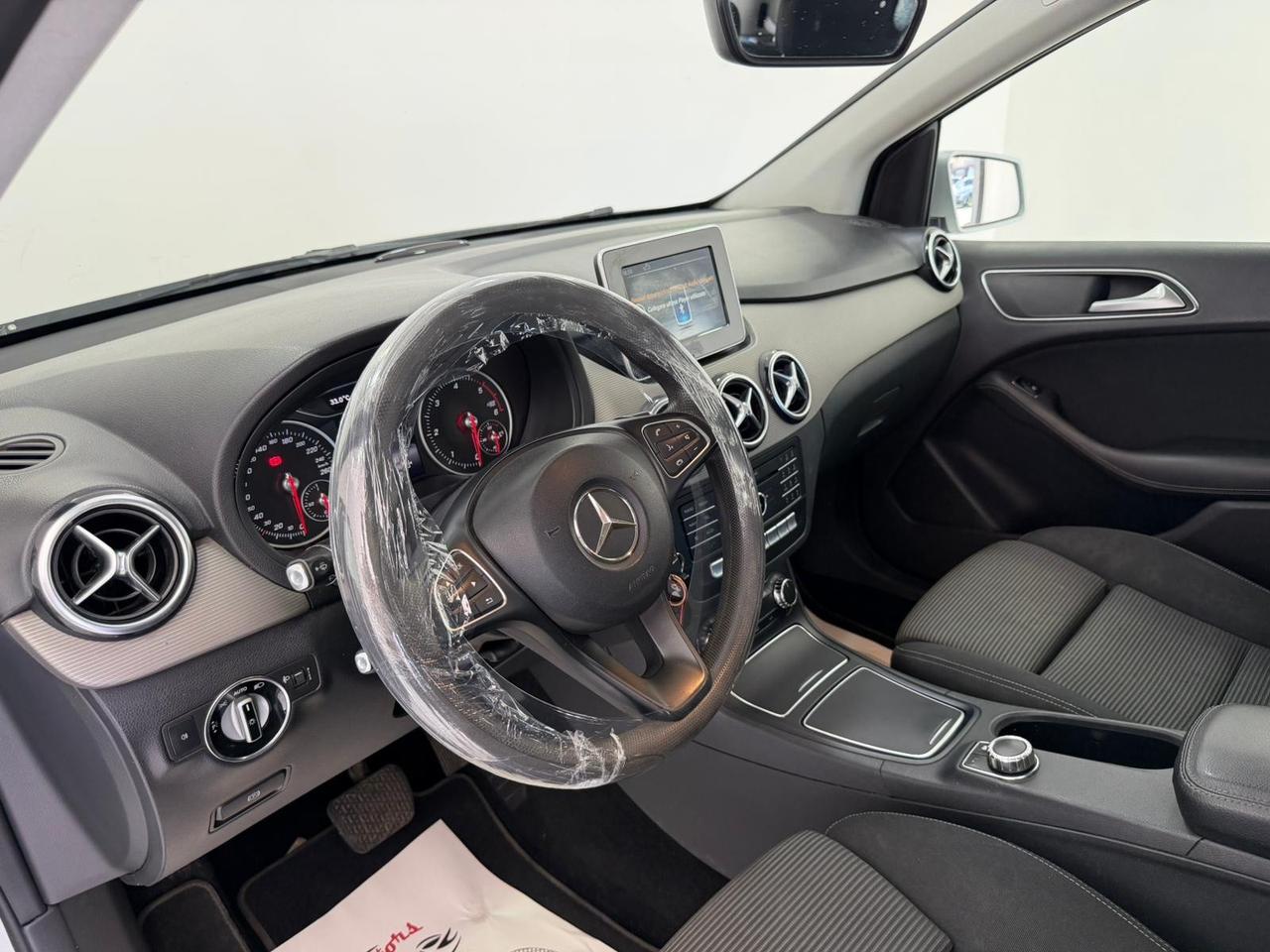Mercedes-benz B 180 d Executive