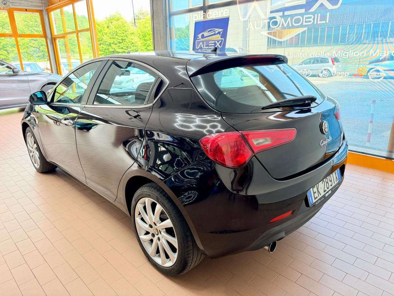 Alfa Romeo Giulietta 1.6 JTDm 105cv Neopat