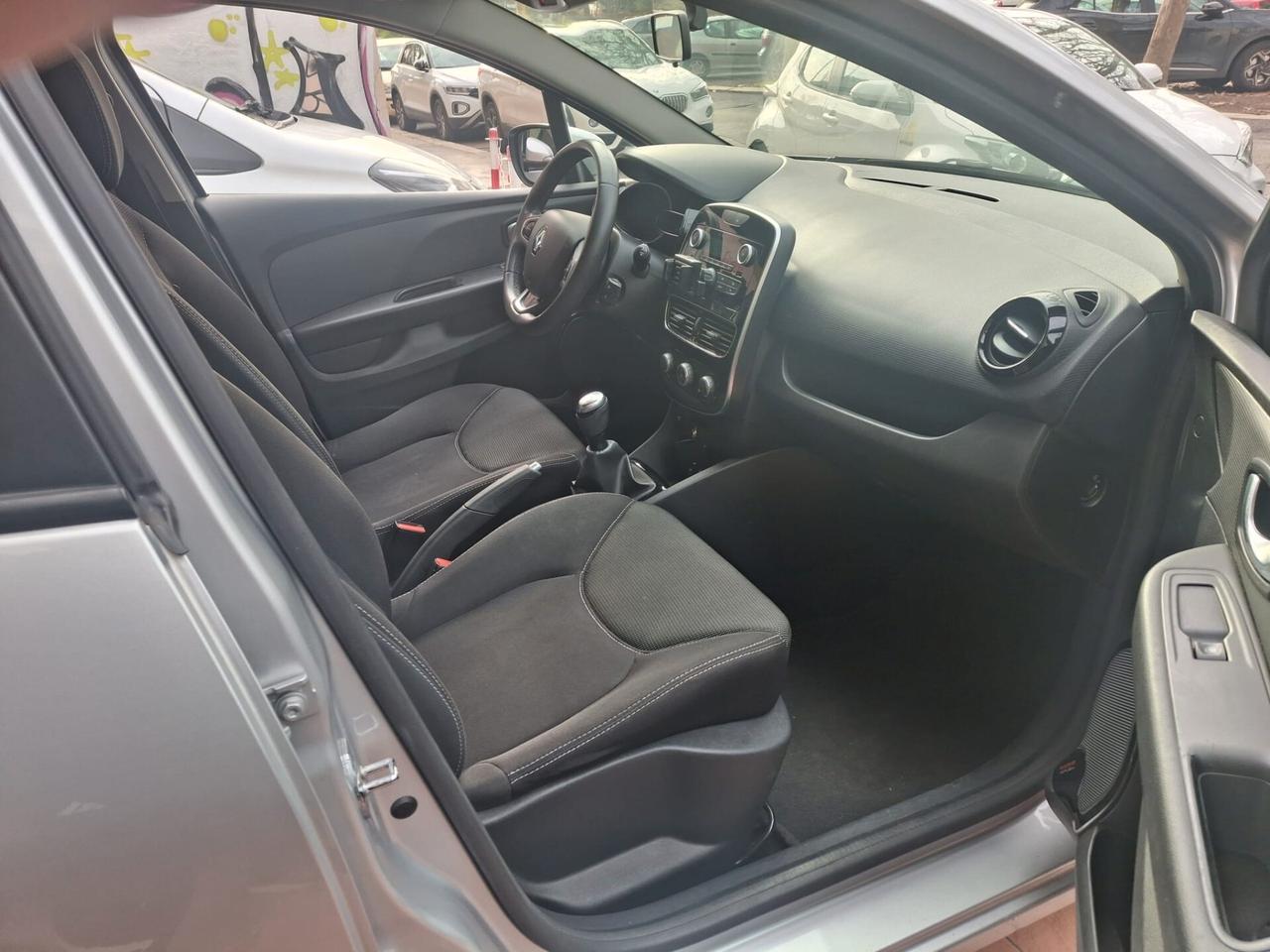 Renault Clio TCe 100 CV 5 porte Intens