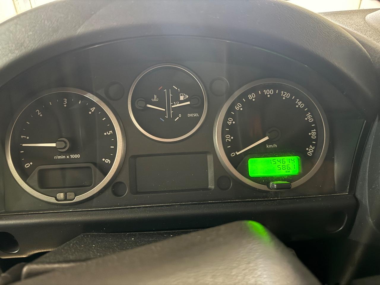 Land Rover Defender 90 2.4 TD4 Station Wagon SE