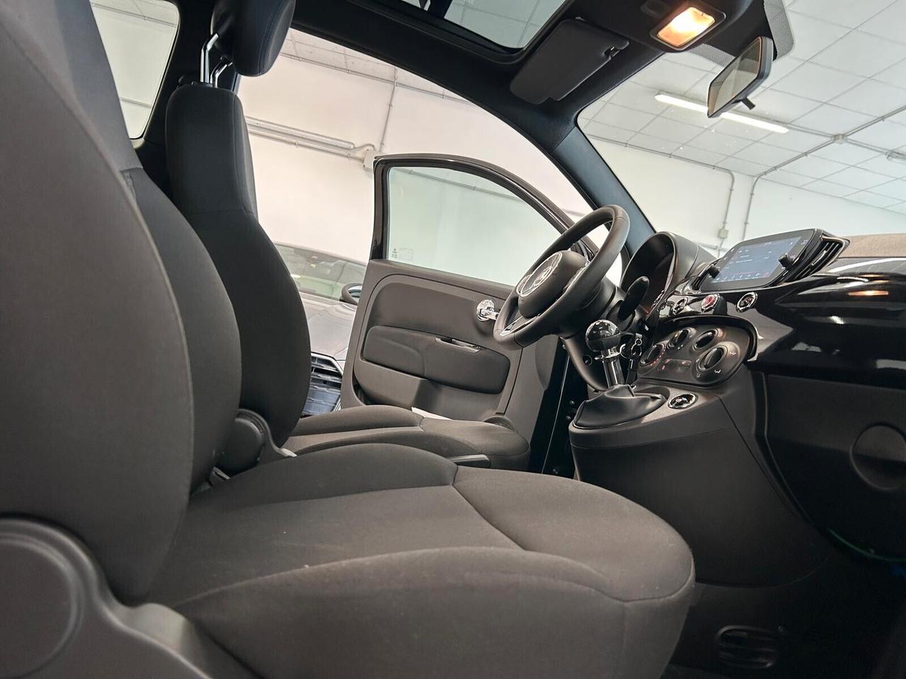 Fiat 500 DOLCEVITA 1.0 Hybrid SPOTICAR