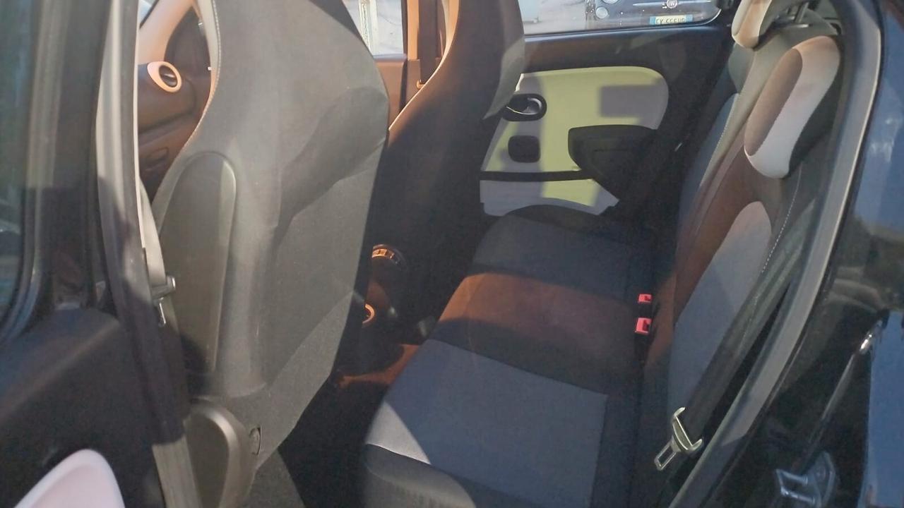 Renault Twingo 1.0 SCe Live 2015 BENZINA