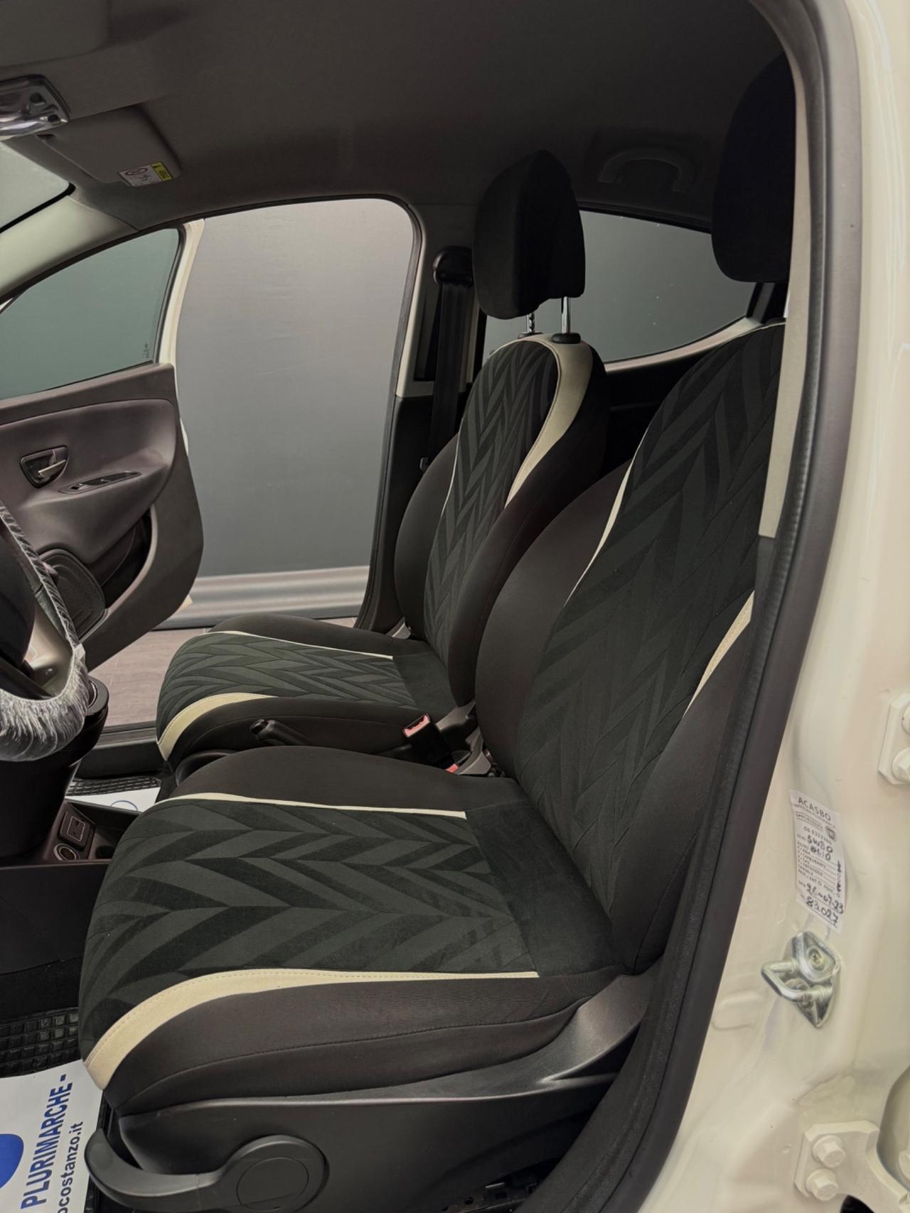 Lancia Ypsilon 0.9 Benzina 85 CV Platinum AUTOMATICA