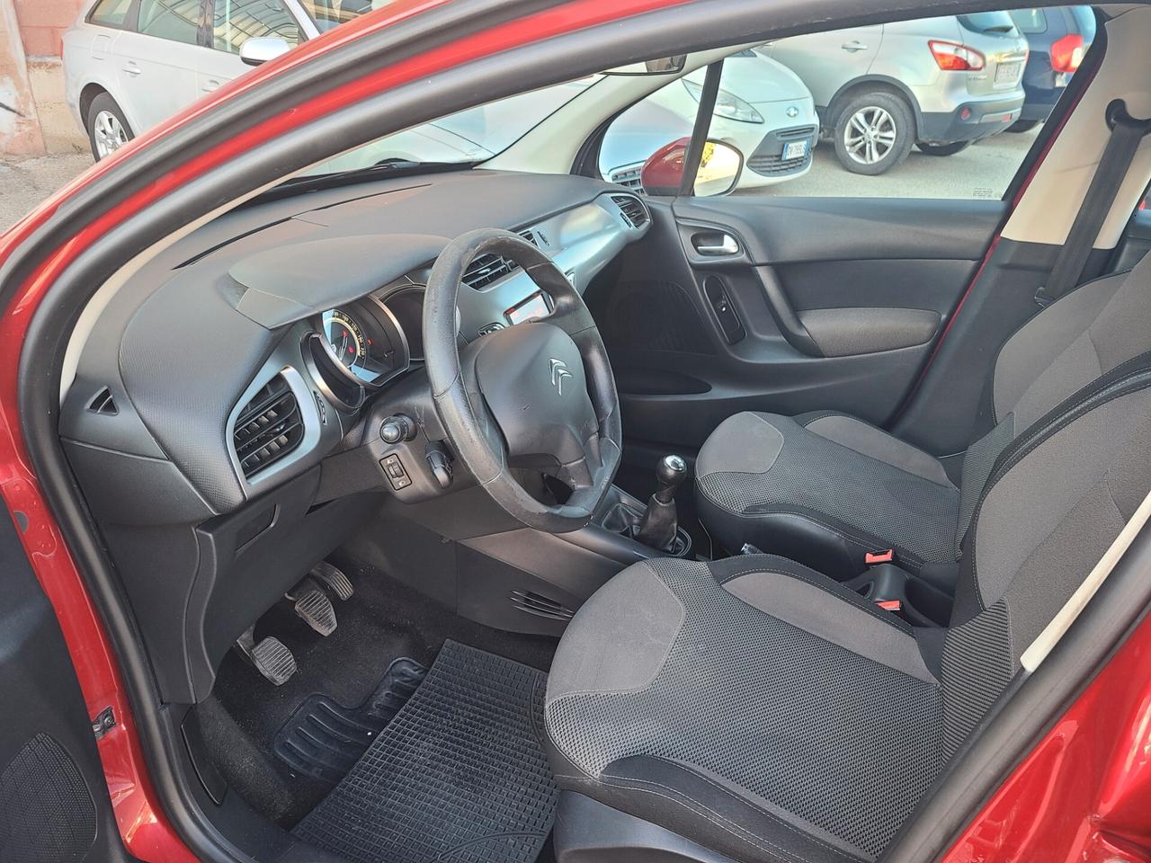 Citroen C3 benzina 1.2 cilindrata anno 2014