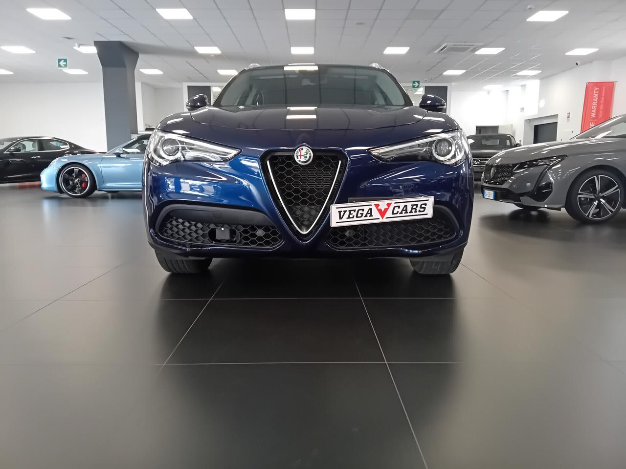 Alfa Romeo Stelvio 2.2 Turbodiesel 190 CV AT8 RWD Business