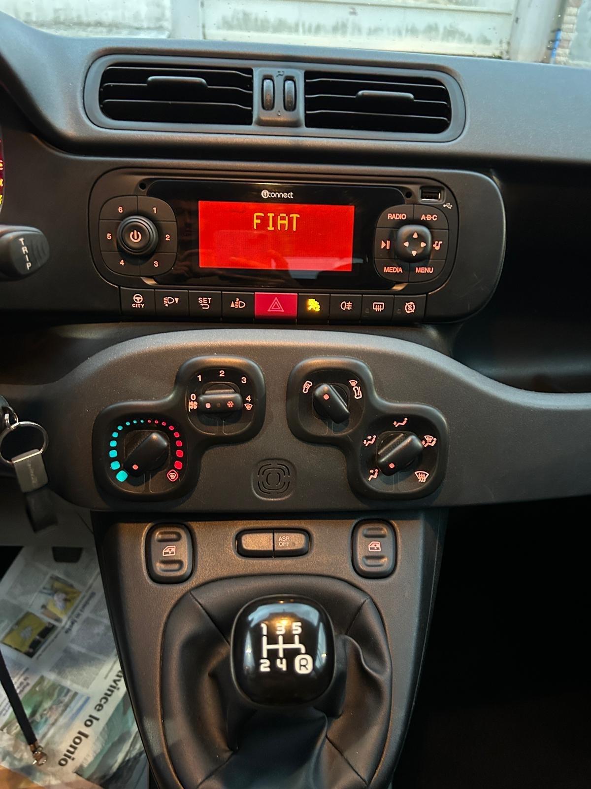 Fiat Panda 1.2 Lounge-2019