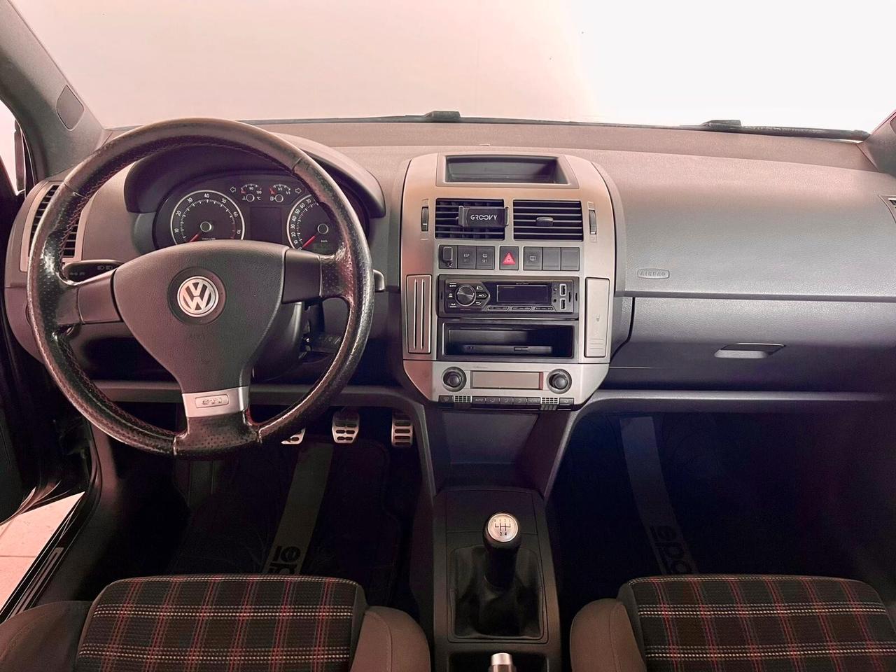 Volkswagen Polo 1.8 T 20V 3p. GTI