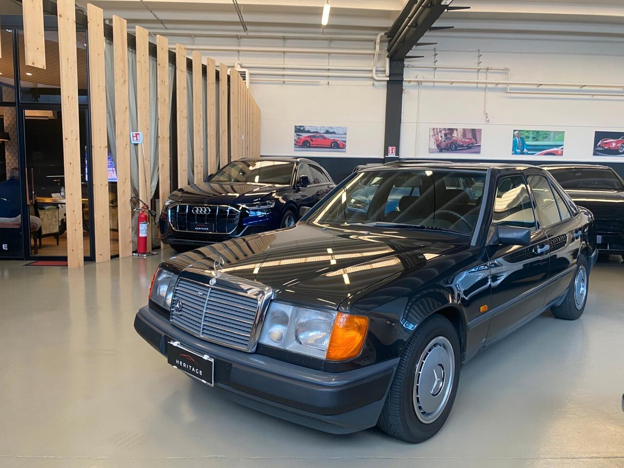 Mercedes-Benz 200 E ASI