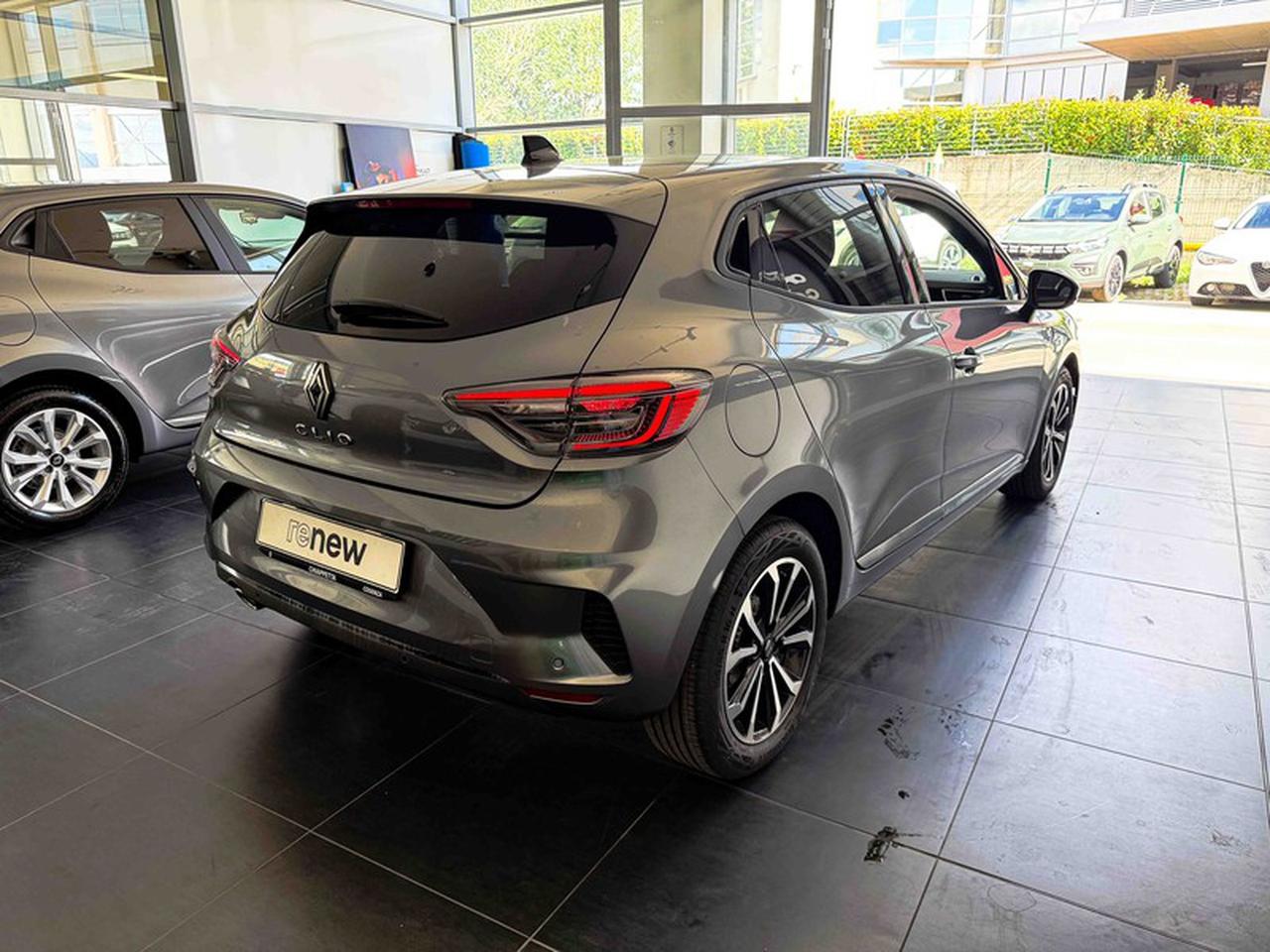 Renault Clio 1.0 tce techno 90cv