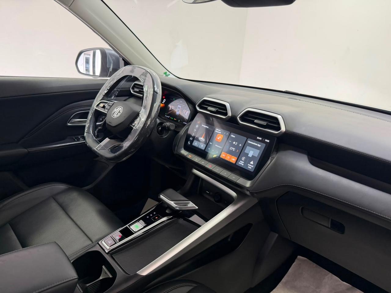 Mg ZS 1.5 Hybrid+ Luxury-GARANZIA CASA MADRE-2025