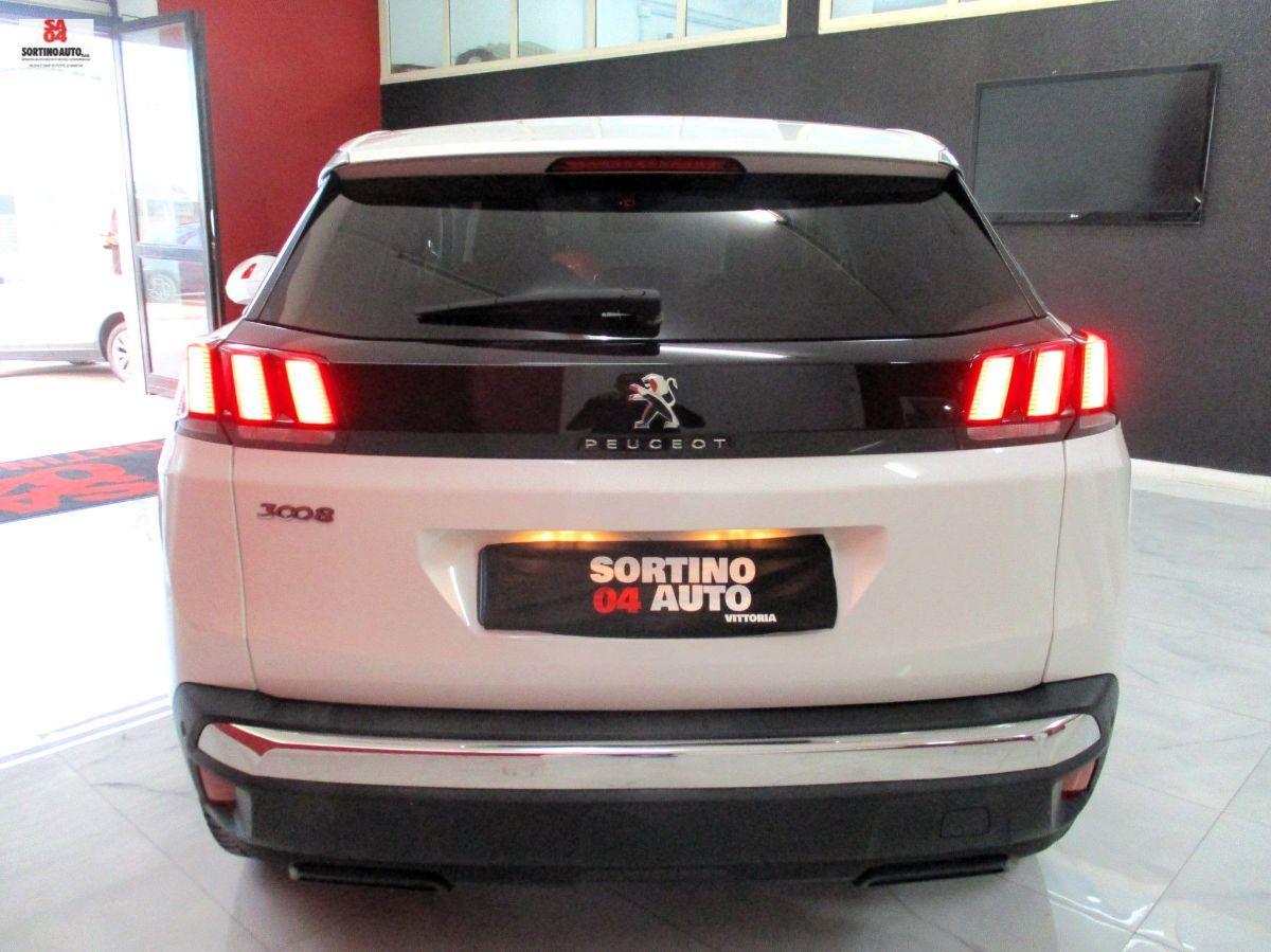 PEUGEOT 3008 BlueHDi 130 CERCHI DA 19 Allure-2020 KM55000