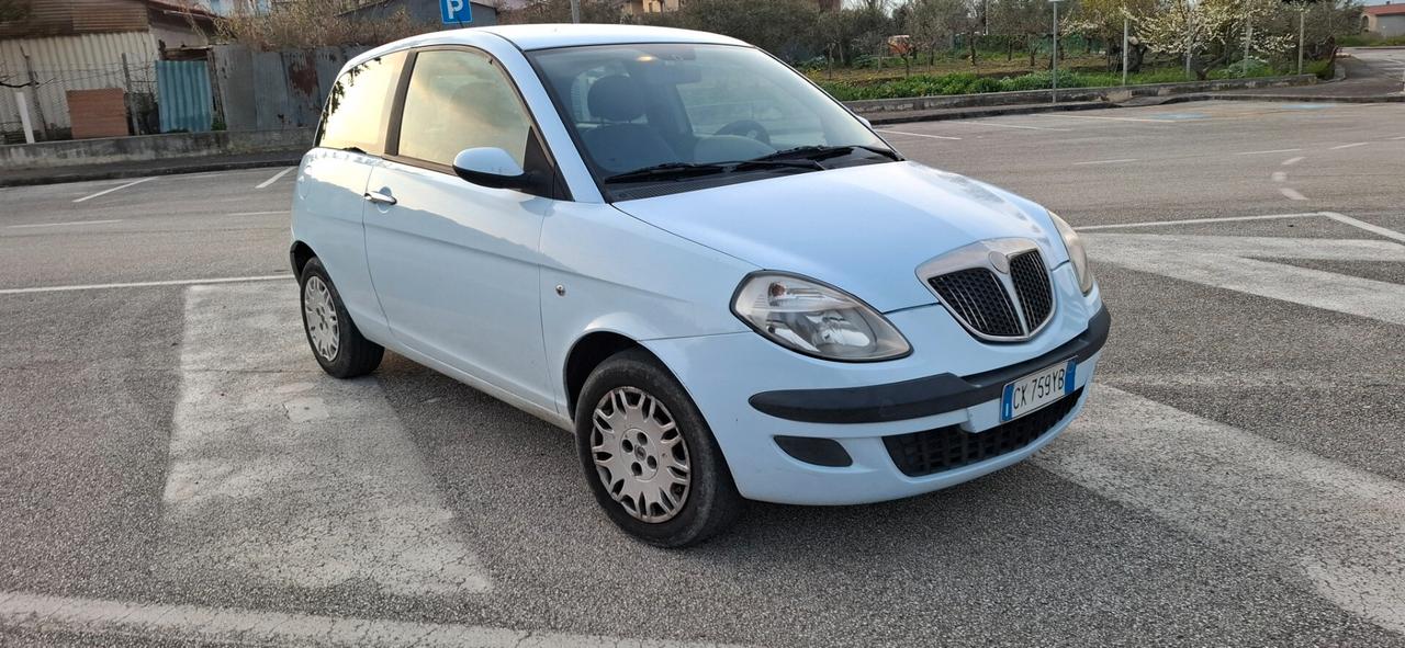 Lancia Ypsilon 1.3 Multijet 16V