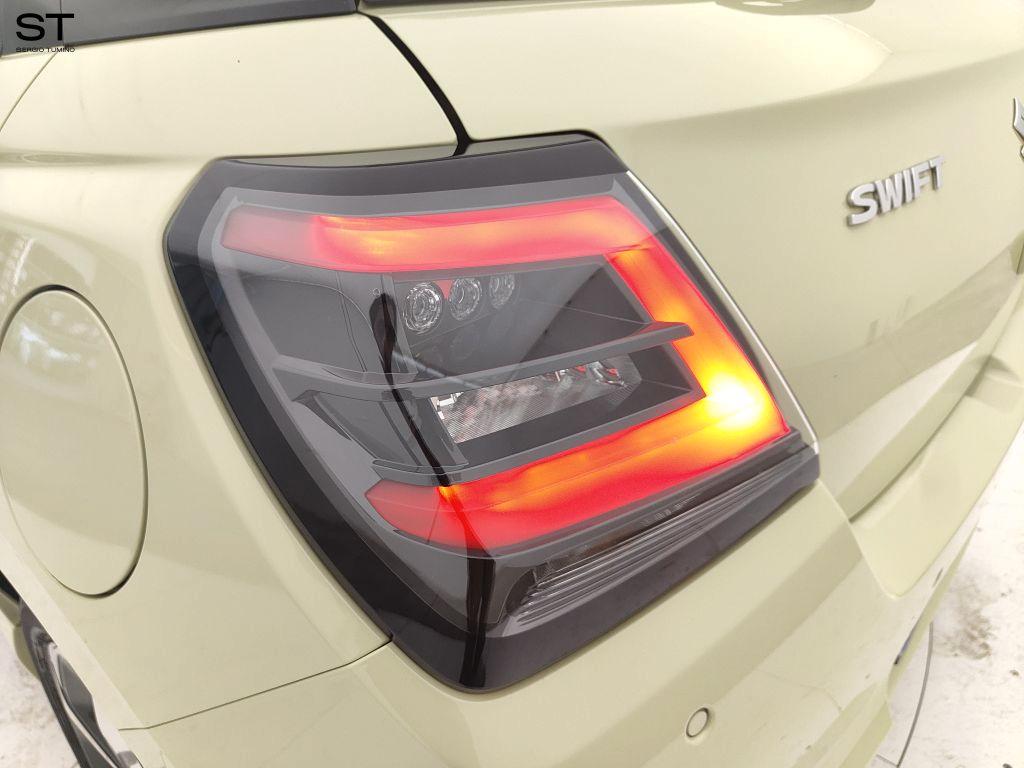 SUZUKI SWIFT HYBRID 1.2 TOP