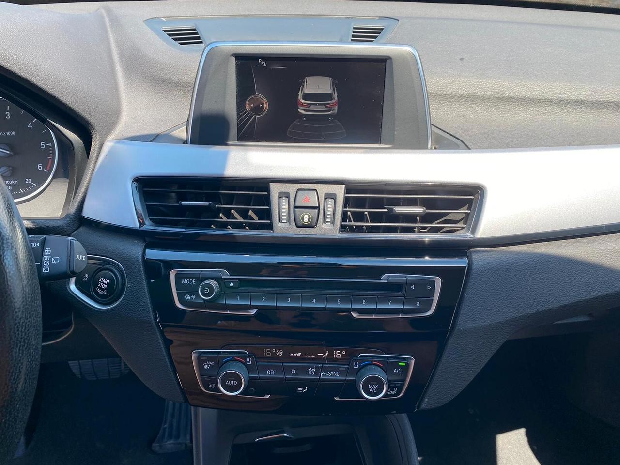 Bmw X1 sDrive18d Business ANNO 2017