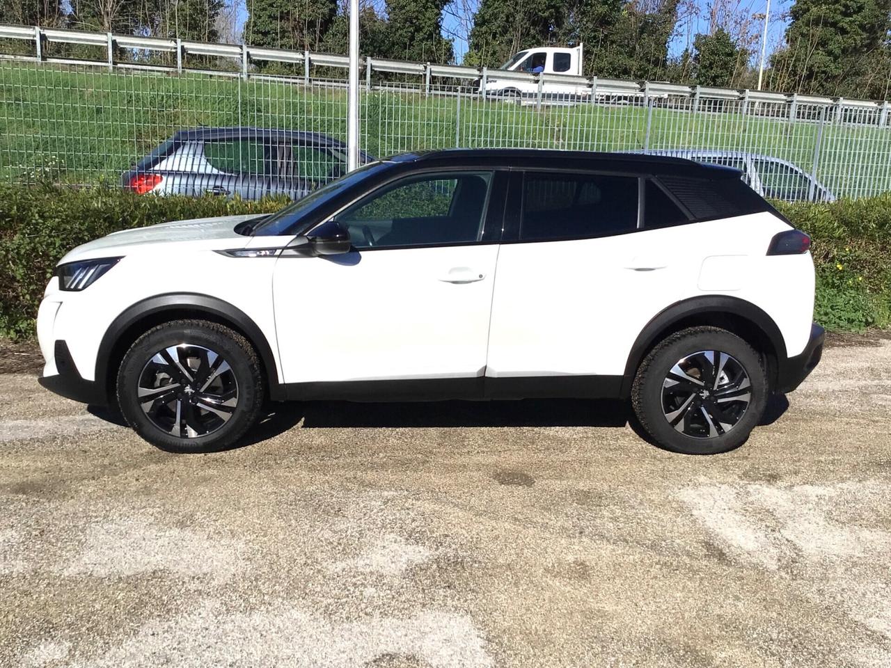 Peugeot 2008 BlueHDi 130 S&S EAT8 GT