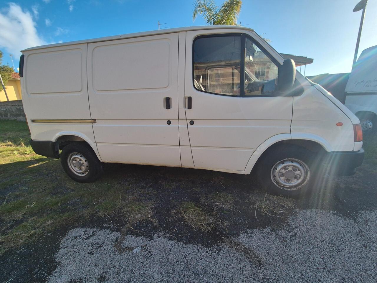 Ford Transit 2.5 Diesel 76 cv