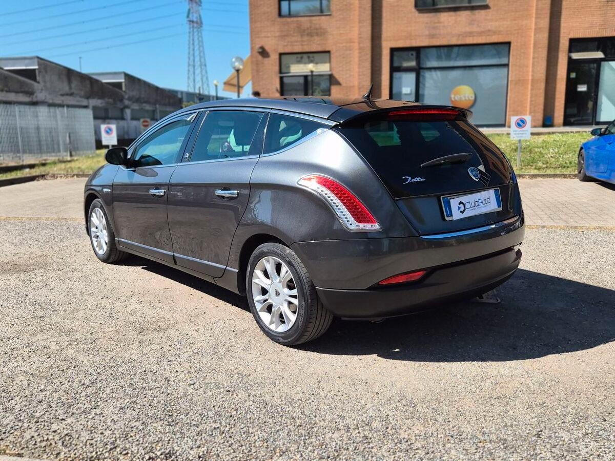 Lancia Delta 1.4 tjt Silver ecochic Gpl 120cv my14