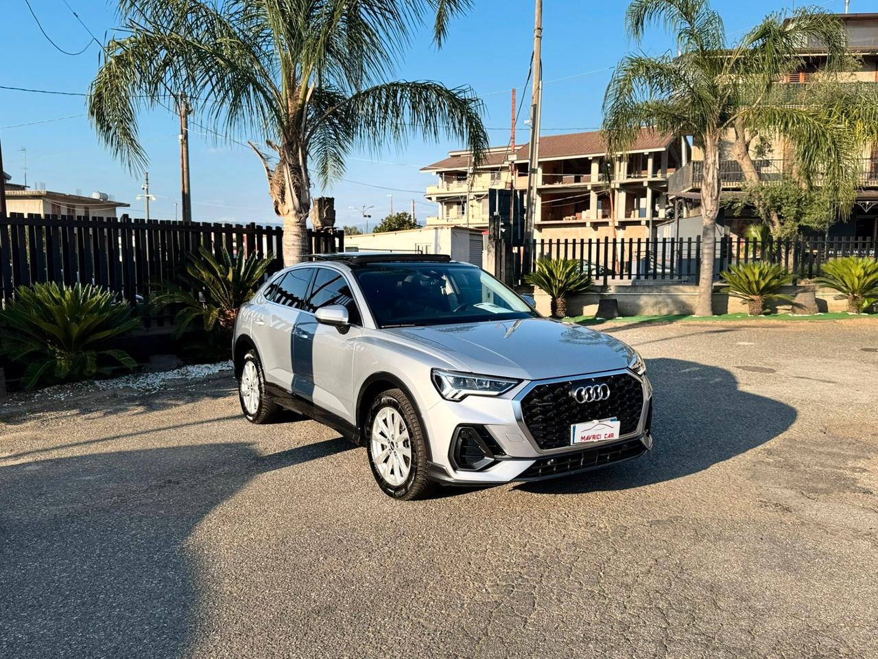 Audi Q3 35 TDI quattro S tronic Business Advanced TETTO