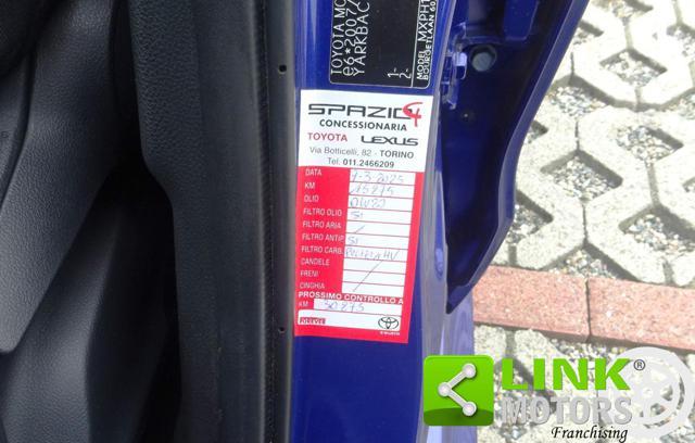 TOYOTA Yaris 1.5 Hybrid 5 porte Trend neopatentati